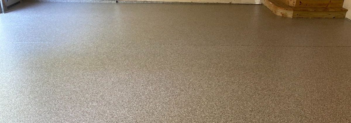 full flake epoxy flooring with brown and white flakes - Innovative Garage Flooring epoxy flooring